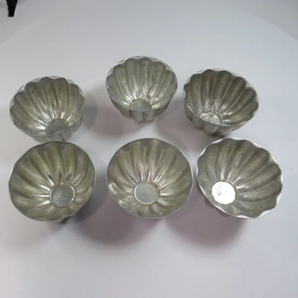 Set of 6 Vintage Aluminum Fluted Jello Molds Individual Scalloped Aspic Tins